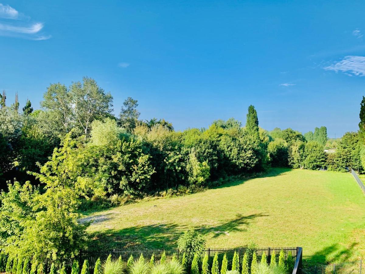 Baltic Riviera Apartments - Garden Sanctuary Retreat غدانسك المظهر الخارجي الصورة