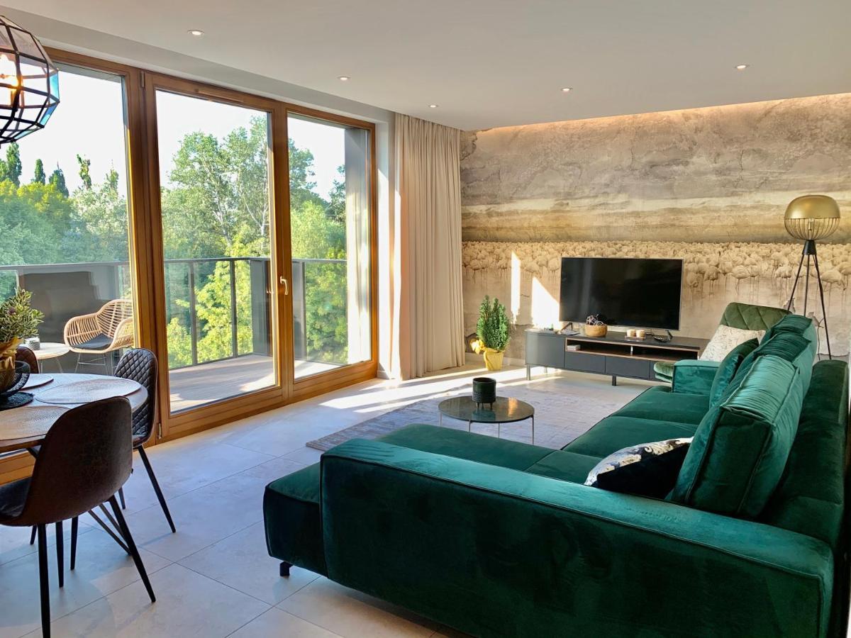 Baltic Riviera Apartments - Garden Sanctuary Retreat غدانسك المظهر الخارجي الصورة